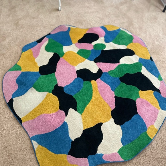 Colorful Abstract Area Rug - Picture 2 of 3